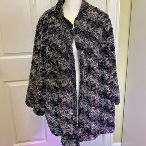 Alfred Dunner woman’s faux fur jacket. Size 24X